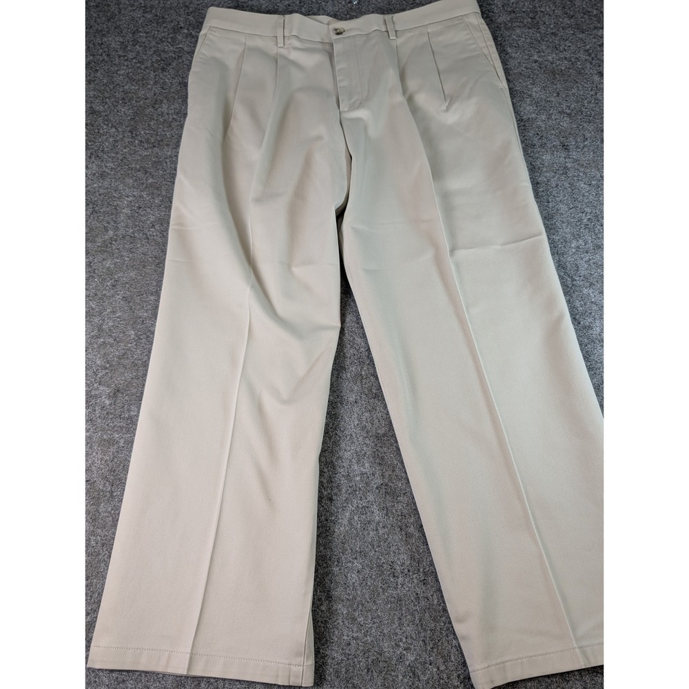 Dockers Mens 38x29 Classic Fit Pleated Khaki Chino Pants Tan Cotton Stretch
